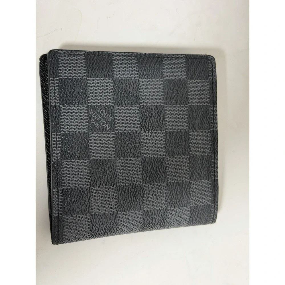 Louis Vuitton Slender Wallet in Damier Graphite canvas